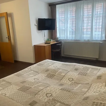 Bohemia Hotell 3*