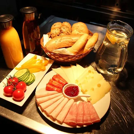 Hotell Bohemia 3*
