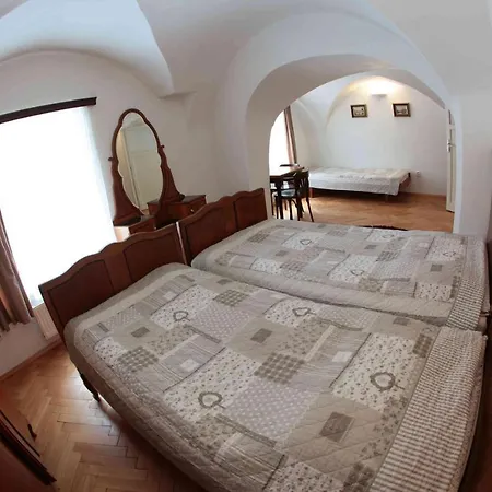 Bohemia Hotell 3*